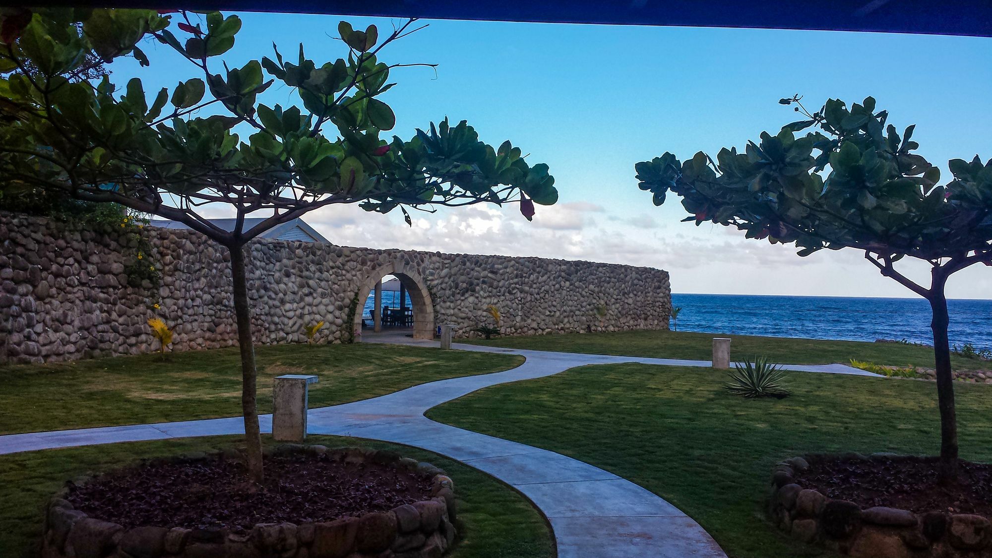 Pagua Bay House - Oceanfront Cabana'S Marigot Bagian luar foto